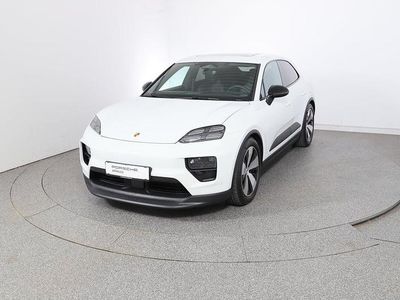 Weiss normal Gebraucht 2024 Porsche Macan SUV | € 84.950