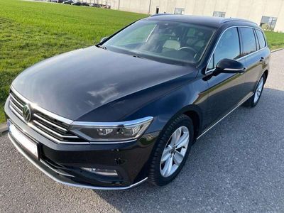 gebraucht VW Passat Variant Elegance 2,0 TDI DSG