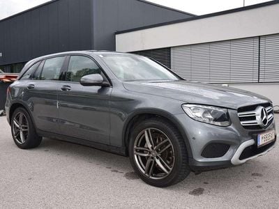 Grau Gebraucht 2016 Mercedes GLC220 SUV | € 24.500 (Fairer Preis)