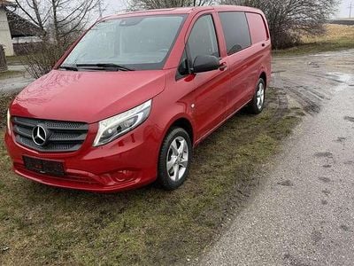 Gebraucht Mercedes Vito 163 PS (119 kW) 2016 Rot Van