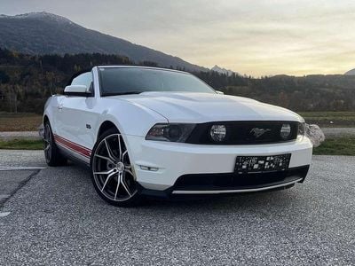 Weiß Gebraucht 2010 Ford Mustang GT Cabrio | € 42.700