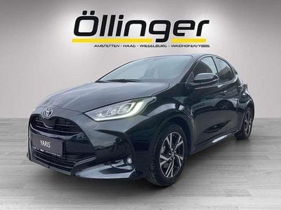 Schwarz Gebraucht 2025 Toyota Yaris Hybrid Active Limousine | € 22.990 (Fairer Preis)