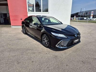 Gebraucht Toyota Camry 178 PS (130 kW) 2024 Limousine