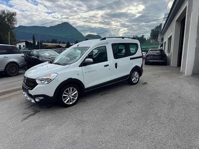 Weiß Gebraucht 2017 Dacia Dokker Stepway Van / Kleinbus | € 11.500 (Fairer Preis)