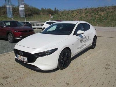 Weiß Gebraucht 2021 Mazda 3 Limousine | € 19.990
