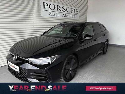 Schwarz metallic Gebraucht 2025 VW Passat Sport Kombi | € 52.800