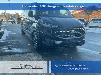 Schwarz Neu 2025 Ford Tourneo Titanium Van / Kleinbus | € 87.799