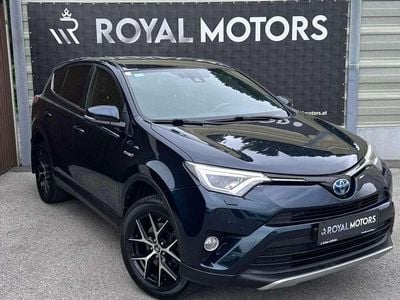 Schwarz Gebraucht 2017 Toyota RAV4 Active SUV | € 17.990