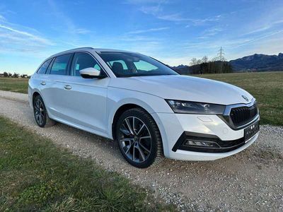 gebraucht Skoda Octavia OctaviaCombi Premium iV DSG