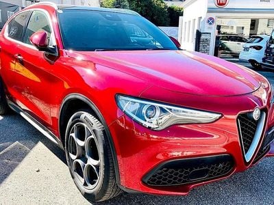 Rot Gebraucht 2018 Alfa Romeo Stelvio Super SUV | € 23.990 (Fairer Preis)