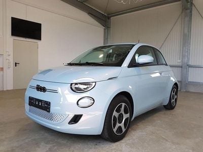 Blau Gebraucht 2021 Fiat 500e Passion Kleinwagen | € 21.559