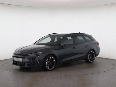 Dunkelblau normal Gebraucht 2025 Cupra Leon Kombi | € 41.450 (Fairer Preis)