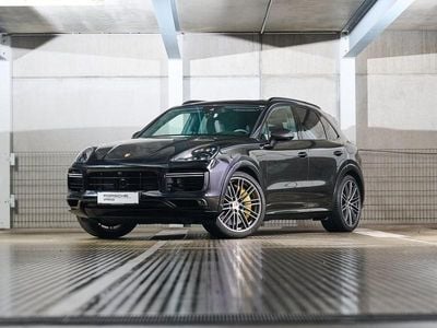 Schwarz Gebraucht 2023 Porsche Cayenne Turbo S SUV | € 139.860