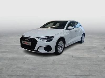 Weiss normal Gebraucht 2022 Audi A3 Sportback e-tron Kleinwagen | € 28.490 (Etwas zu teuer)