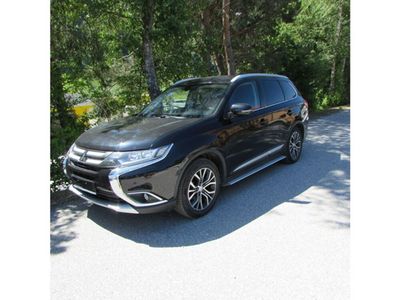 gebraucht Mitsubishi Outlander 2,2 DI-D AS&G Instyle