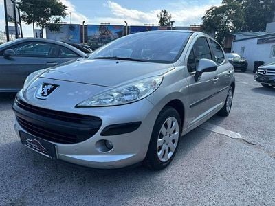 Grau Gebraucht 2007 Peugeot 207 Kleinwagen | € 2.499 (Fairer Preis)