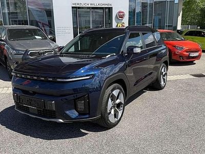 Blau Gebraucht 2025 Ssangyong (KGM) Torres EVX SUV | € 41.590