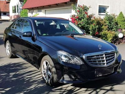 Gebraucht Mercedes E200 Avantgarde 136 PS (100 kW) 2015 Schwarz Limousine