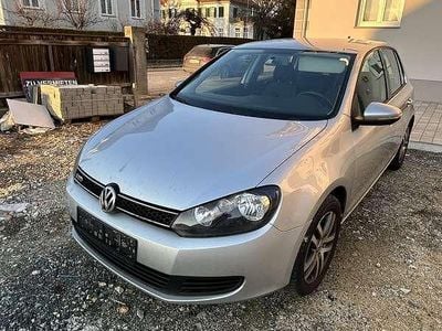 Gebraucht VW Golf VI 105 PS (77 kW) 2010 Kleinwagen