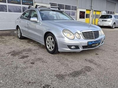 Grau Gebraucht 2008 Mercedes E220 Elegance Limousine | € 4.990 (Superpreis)