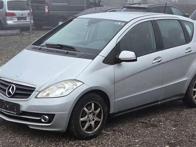 Grau Gebraucht 2008 Mercedes A160 Elegance Limousine | € 1.800
