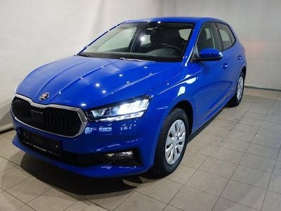 Gebraucht Skoda Fabia Essence 95 PS (69 kW) 2026 Mittelblau  normal