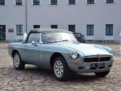 Blau Gebraucht 1992 MG B Cabrio | € 17.900
