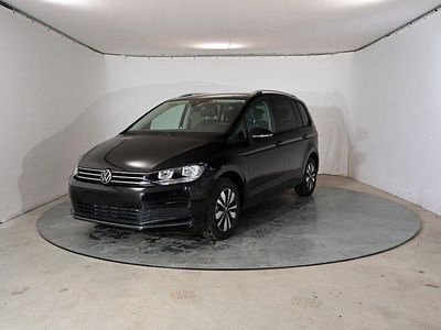 Schwarz Gebraucht 2025 VW Touran Goal Van / Kleinbus | € 42.159