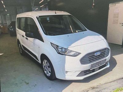 Gebraucht 2021 Ford Tourneo Ambiente Kombi | € 16.300 (Teuer)