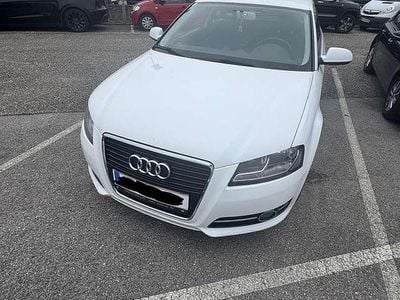 Weiß Gebraucht 2011 Audi A3 Attraction Kleinwagen | € 5.400 (Fairer Preis)