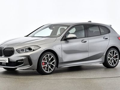 Skyscraper grau Gebraucht 2024 BMW 118 Kleinwagen | € 36.950