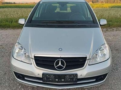 Silber Gebraucht 2011 Mercedes A190 Kleinwagen | € 3.000