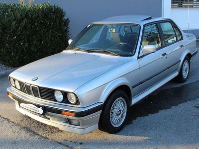 BMW 325