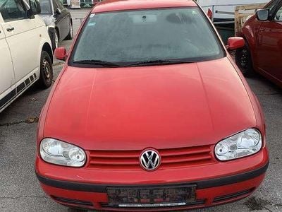Gebraucht VW Golf IV Comfortline 90 PS (66 kW) 2001 Rot Limousine