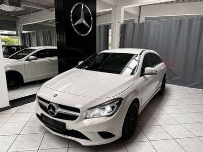 Mercedes CLA200