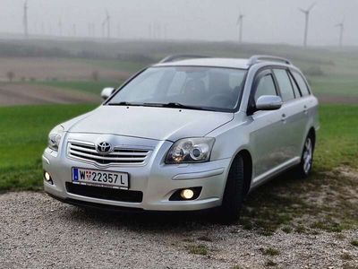 gebraucht Toyota Avensis Avensis20 D4-D Linea Sol DPF Linea Sol