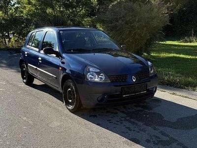 Gebraucht 2002 Renault Clio II Limousine | € 1.550