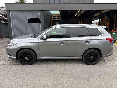 Gebraucht 2020 Mitsubishi Outlander Intense SUV | € 21.500
