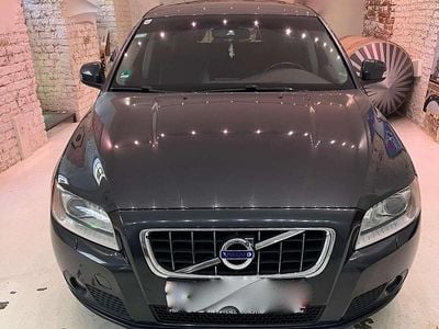 Gebraucht Volvo V70 Momentum 205 PS (150 kW) 2010 Grau Kombi