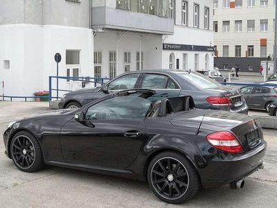 Schwarz Gebraucht 2004 Mercedes SLK350 Cabrio | € 15.000 (Teuer)
