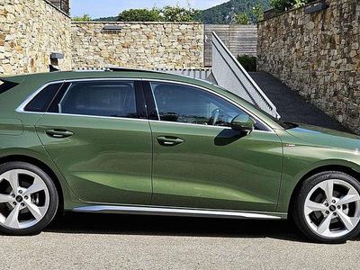 Gebraucht Audi A3 S-Line 150 PS (110 kW) 2024 Grün Kleinwagen