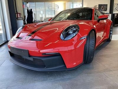 Rot Gebraucht 2024 Porsche 911 Carrera Coupé | € 299.900