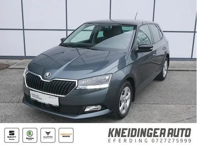 Dunkelgrau metallic Gebraucht 2021 Skoda Fabia Style | € 14.910 (Fairer Preis)