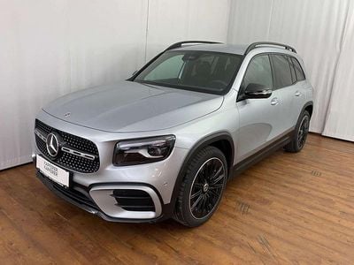 Silber metallic Neu 2025 Mercedes GLB220 SUV | € 62.490 (Etwas zu teuer)