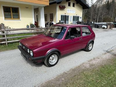Violett Gebraucht 1983 VW Golf II GTI Limousine | € 5.900