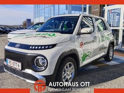 Gebraucht Hyundai Inster 83 kW (114 PS) 2025 Unbleached ivory Kleinwagen