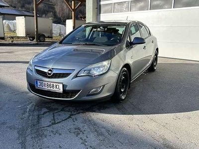 Gebraucht 2013 Opel Astra Kleinwagen | € 4.100 (Fairer Preis)