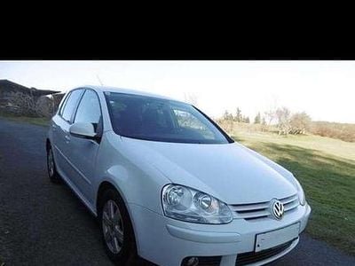 Weiß Gebraucht 2009 VW Golf VI United Kleinwagen | € 4.800