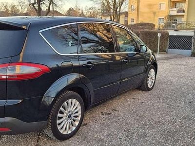 Gebraucht 2011 Ford S-MAX Titanium Van / Kleinbus | € 7.000 (Guter Preis)