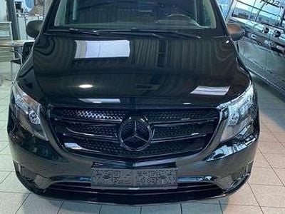 Schwarz Gebraucht 2018 Mercedes Vito Van | € 15.000 (Teuer)